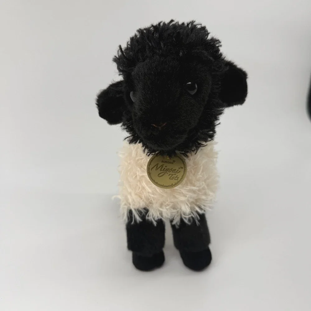 Aurora Miyoni Tots 8.5in Suffolk Lamb Plush Black Face Cream Fleece 26365